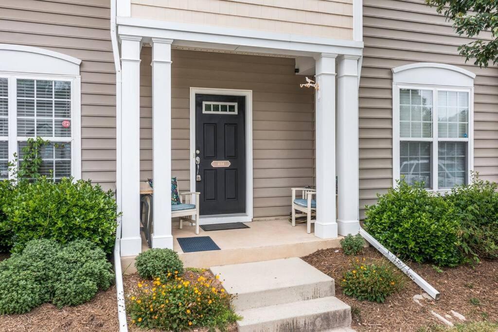 Peaceful, Townhome In Hope Valley Farms Durham Bagian luar foto